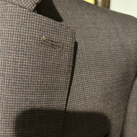 Banana Republic Rich Brown Luxury Suit 100% Wool - Picture 5 of 11